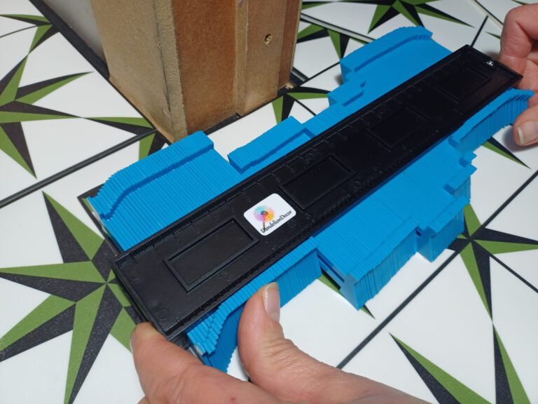 Vinyl Tile Contour Gauge