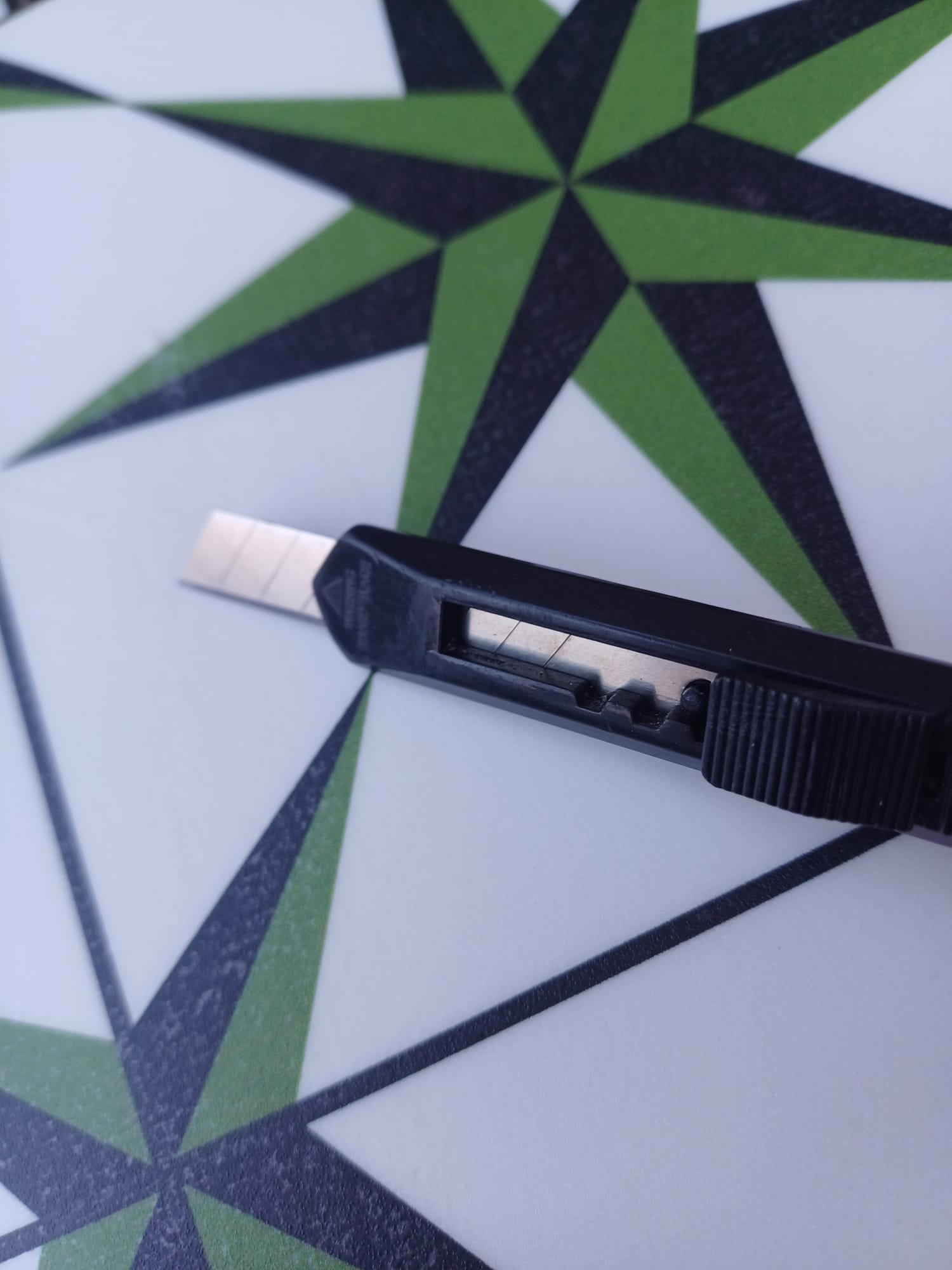  Vinyl Tile Cutting Knife